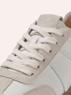 Soft Urban Sneaker