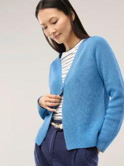 Strickjacke in Patentstrick