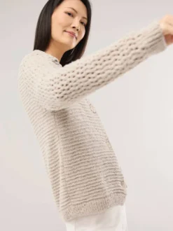 Strickjacke mit Leinen