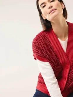 Strickweste mit Waffelstruktur