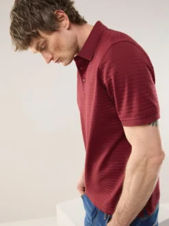 Strukturiertes Polo mit Kurzarm