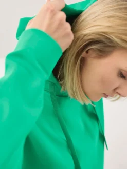 Sweatshirt mit Kapuze