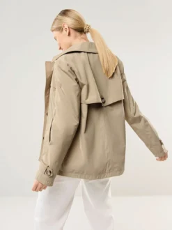 Trenchjacke