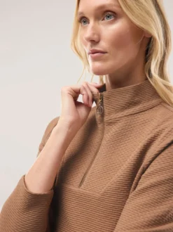 Troyer Sweatshirt