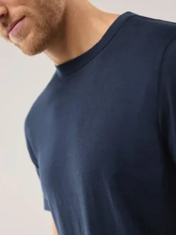 T-Shirt mit Leinen