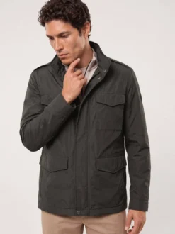 Wärmende Langjacke mit 9 Taschen