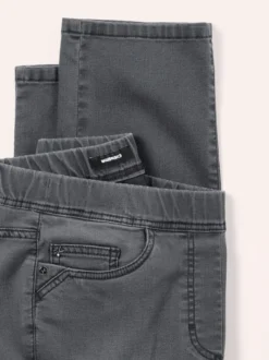 Yoga-Schlupfjeans
