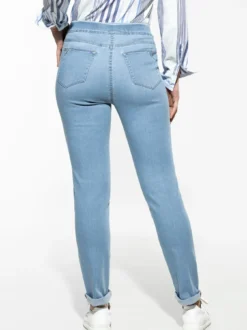 Yoga-Schlupfjeans